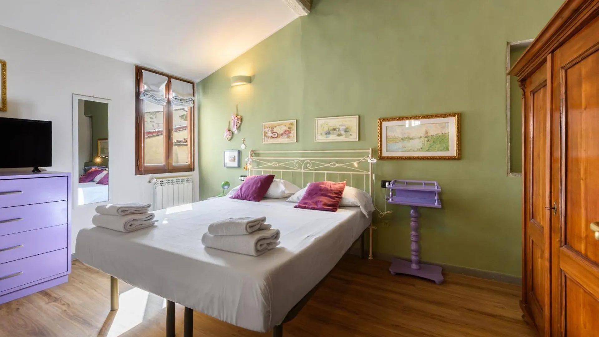 Una Finestra Sulle Cappelle Medicee By Mmega location