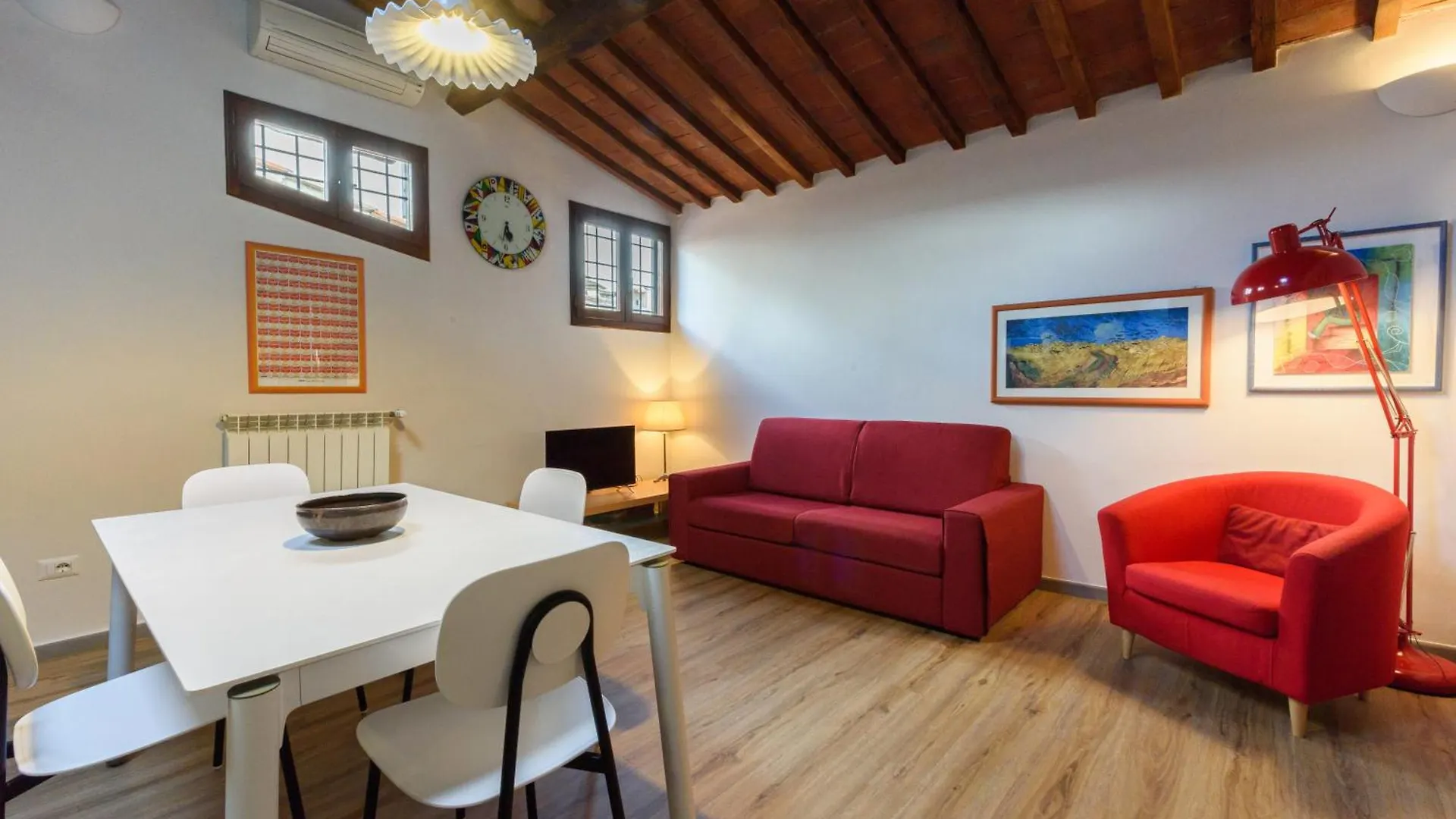 Apartment Una Finestra Sulle Cappelle Medicee By Mmega Florence